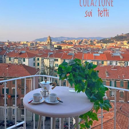 Il Nido Di Giraben Apartment Savona Bagian luar foto