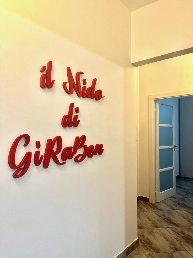 Il Nido Di Giraben Apartment Savona Bagian luar foto
