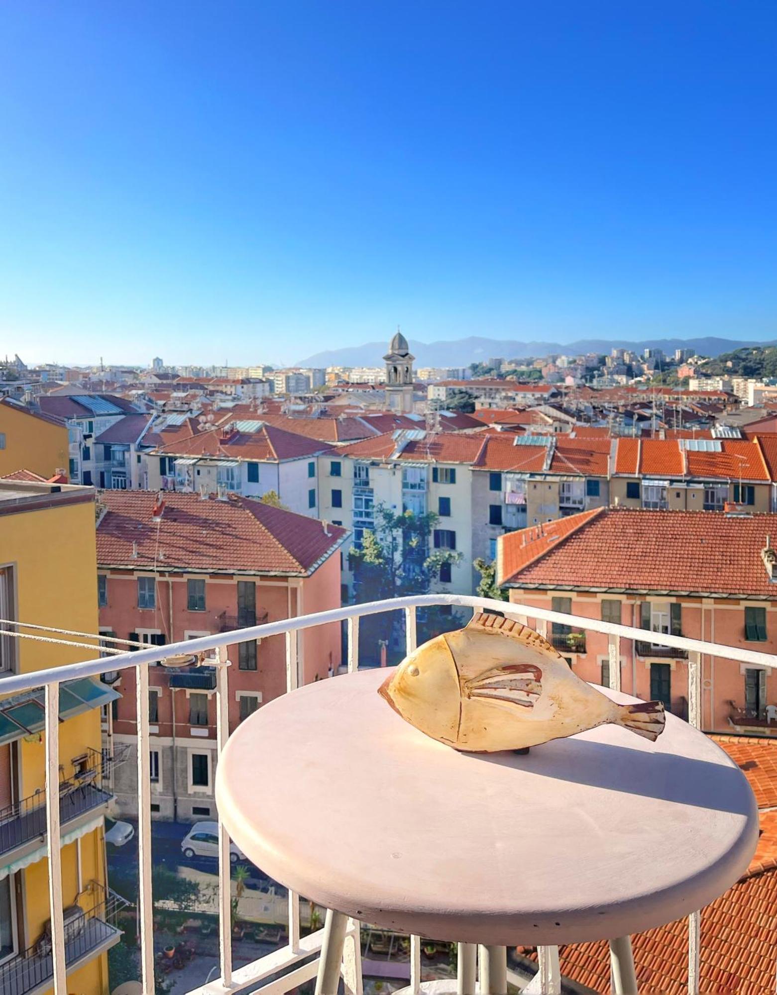 Il Nido Di Giraben Apartment Savona Bagian luar foto